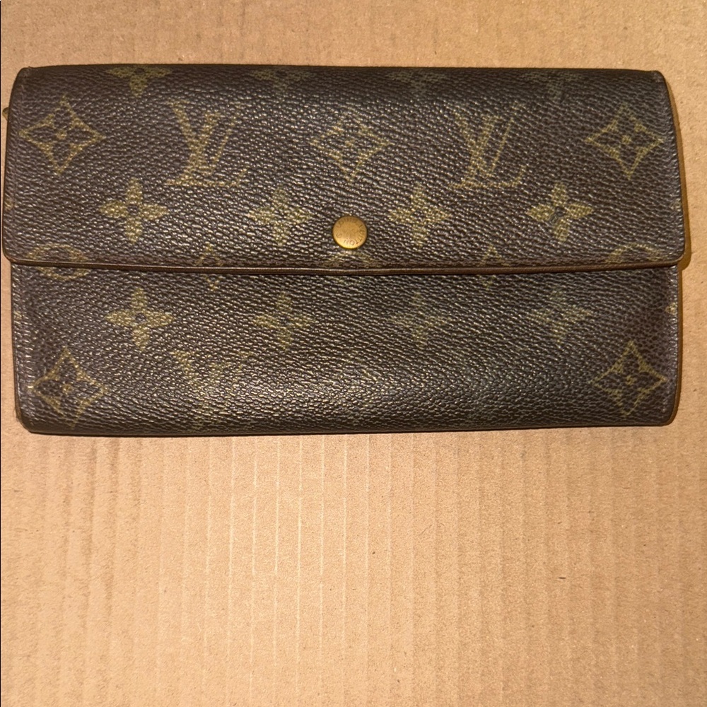 Louis Vuitton Classic Monogram Wallet in Brown